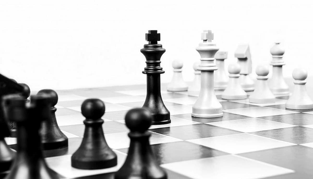 Point Values of Chess Pieces: Beginner's Guide - EnthuZiastic